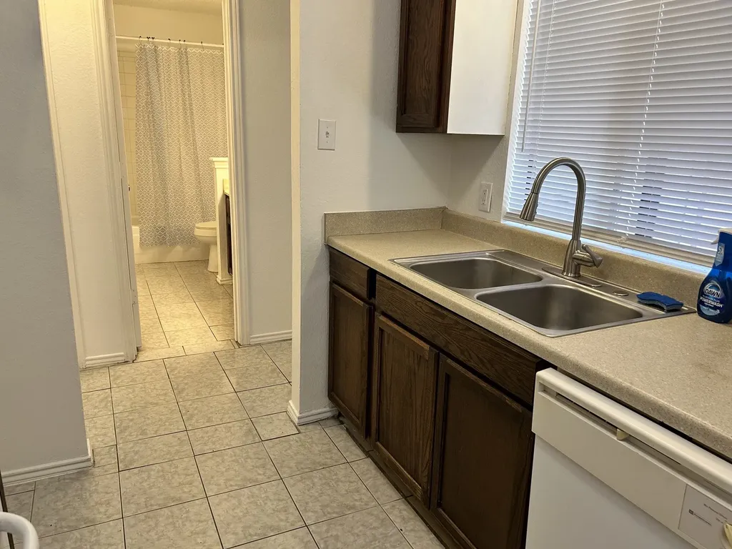 2736 Countryside Lane Fort Worth TX 76133