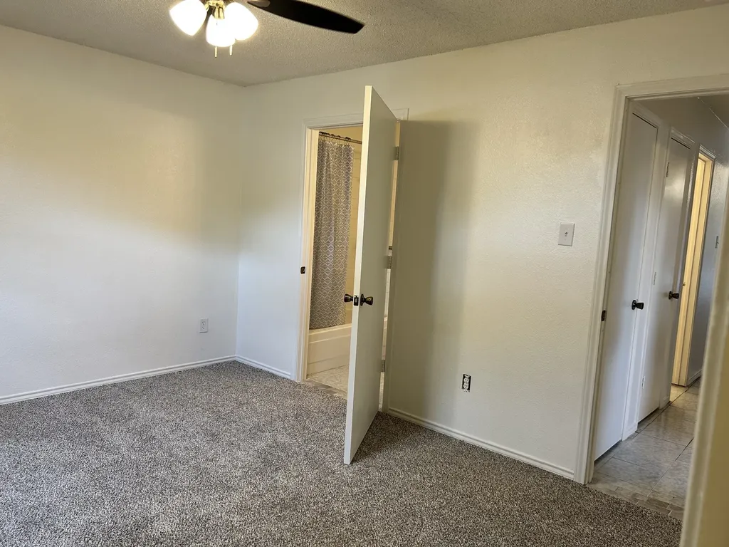 2736 Countryside Lane Fort Worth TX 76133