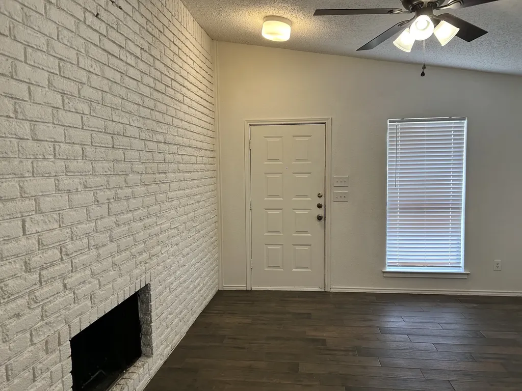 2736 Countryside Lane Fort Worth TX 76133