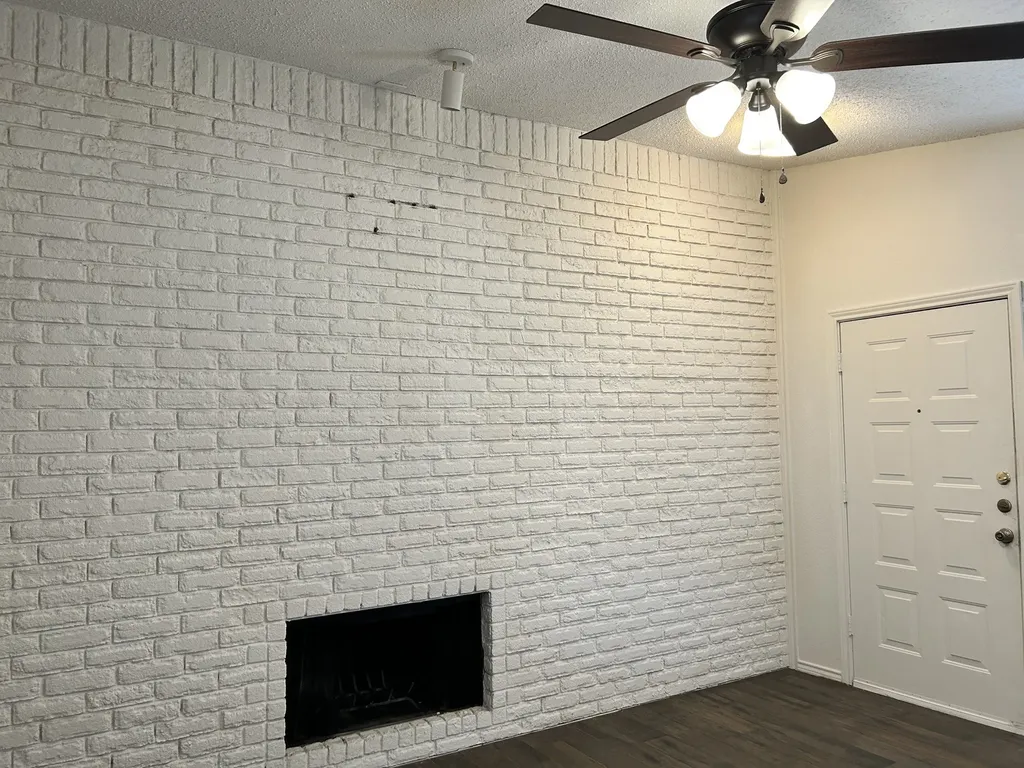 2736 Countryside Lane Fort Worth TX 76133