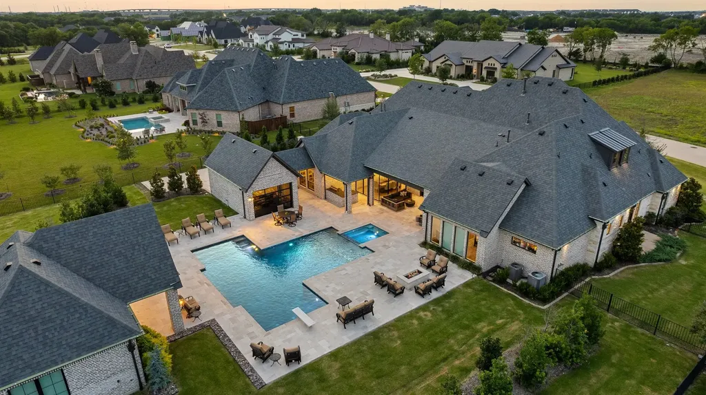 660 Louise Drive Fairview TX 75069