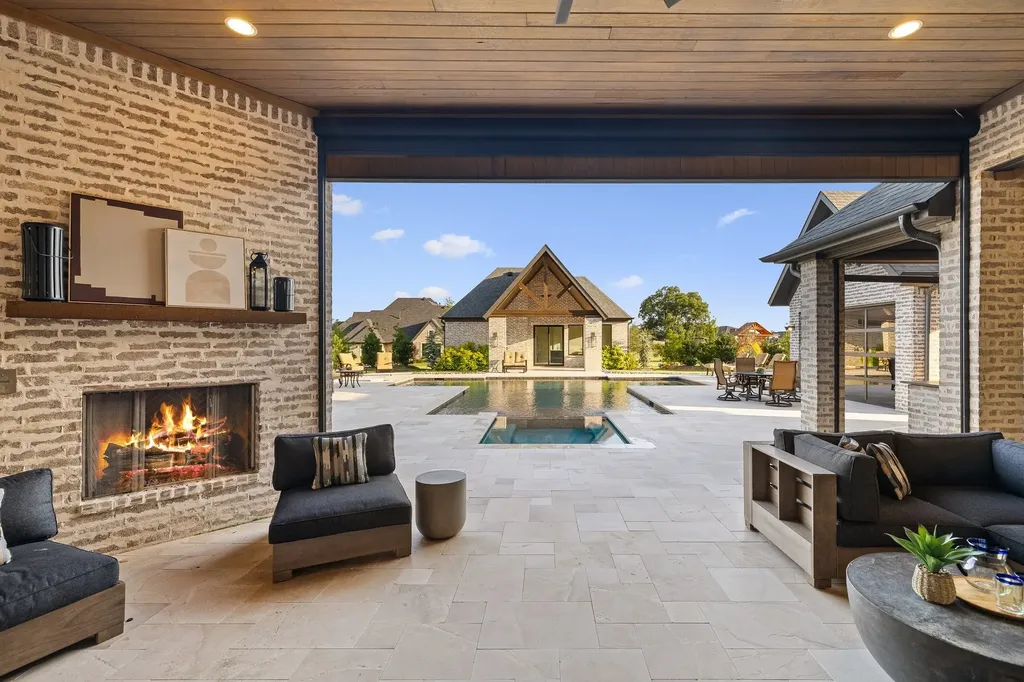 660 Louise Drive Fairview TX 75069
