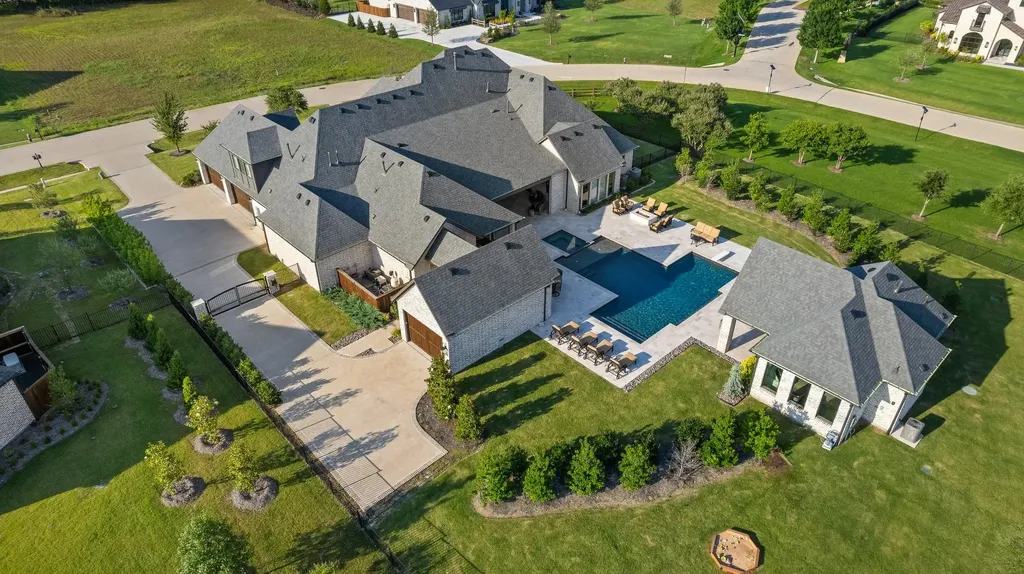 660 Louise Drive Fairview TX 75069