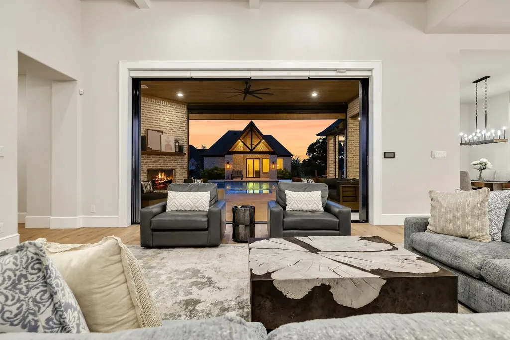 660 Louise Drive Fairview TX 75069