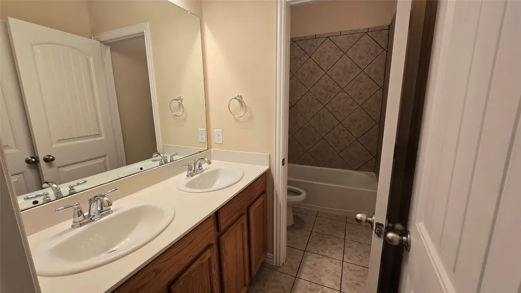 800 Ping Street Mckinney TX 75069