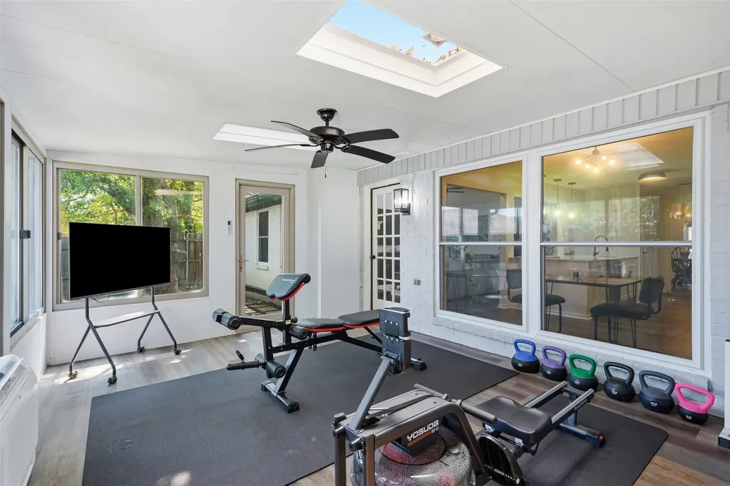 700 Highland Crest Drive Hurst TX 76054