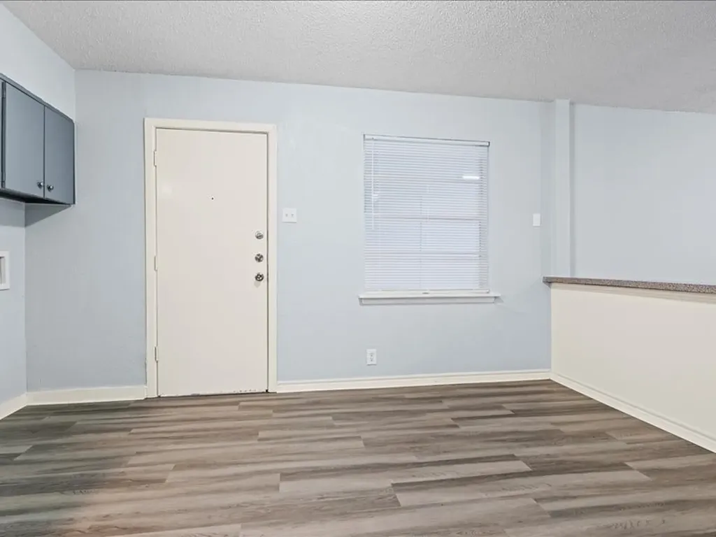2632 Emerald Drive Mesquite TX 75150