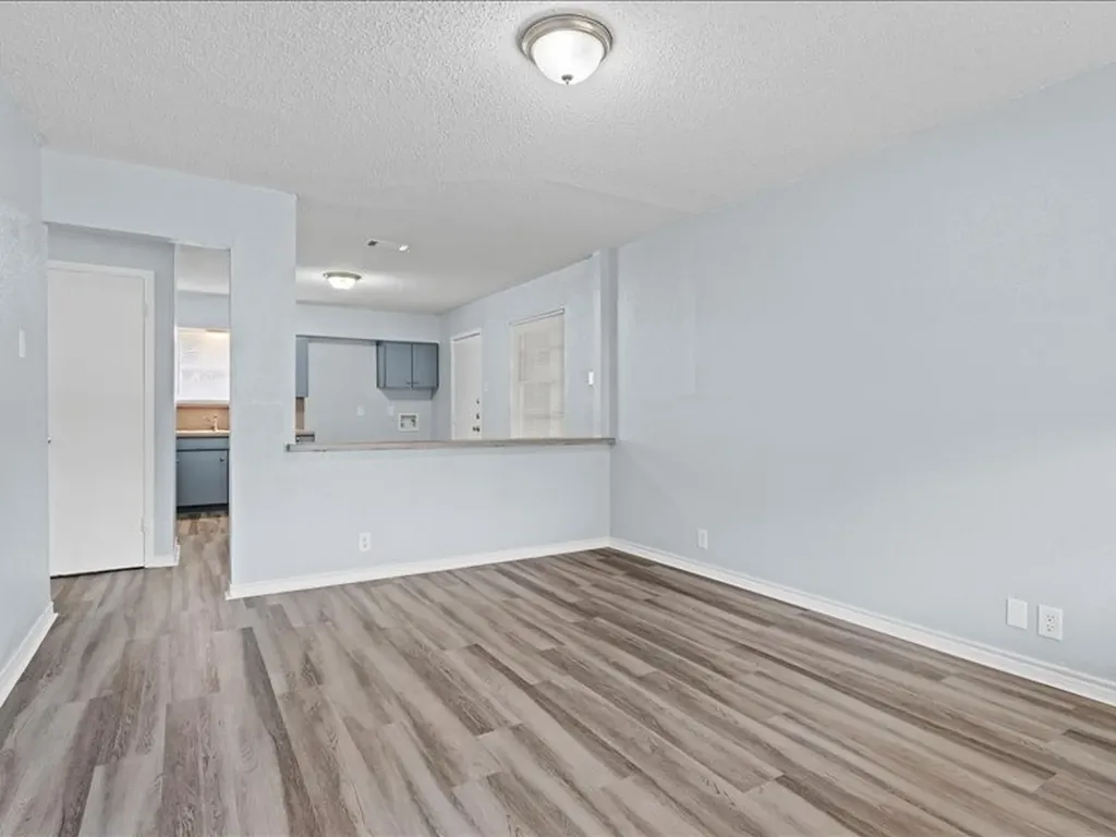 2632 Emerald Drive Mesquite TX 75150