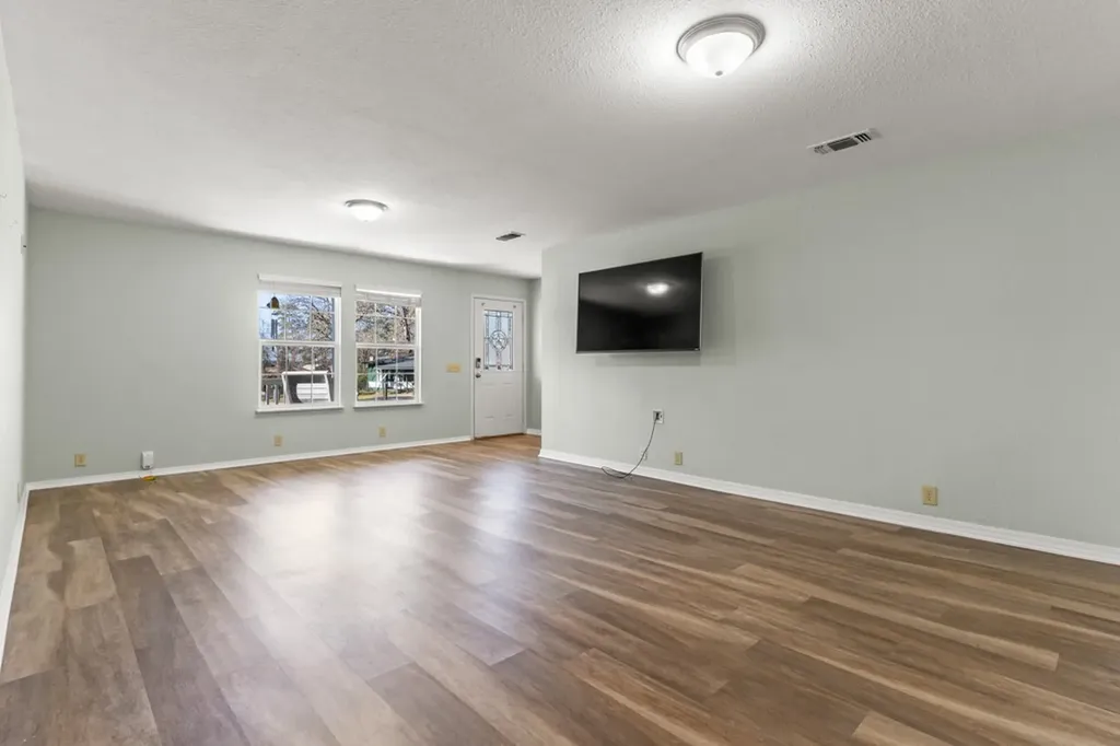 661 Crestwood Drive Avinger TX 75630