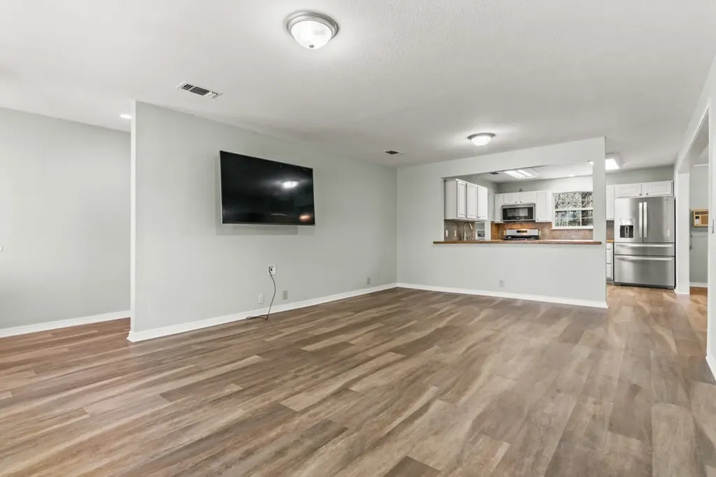 661 Crestwood Drive Avinger TX 75630