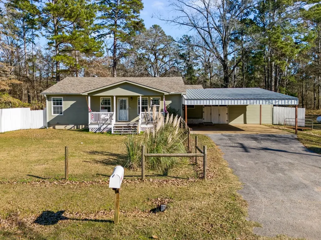 661 Crestwood Drive Avinger TX 75630