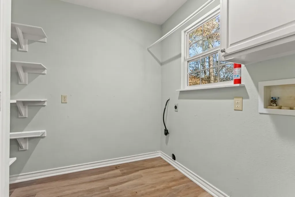 661 Crestwood Drive Avinger TX 75630