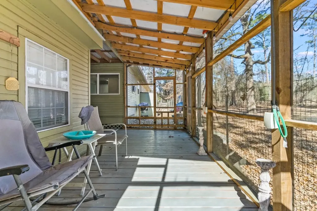 661 Crestwood Drive Avinger TX 75630