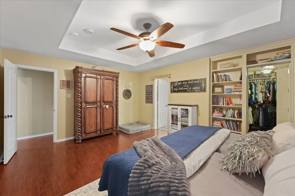 112 Springfield Lane Red Oak TX 75165