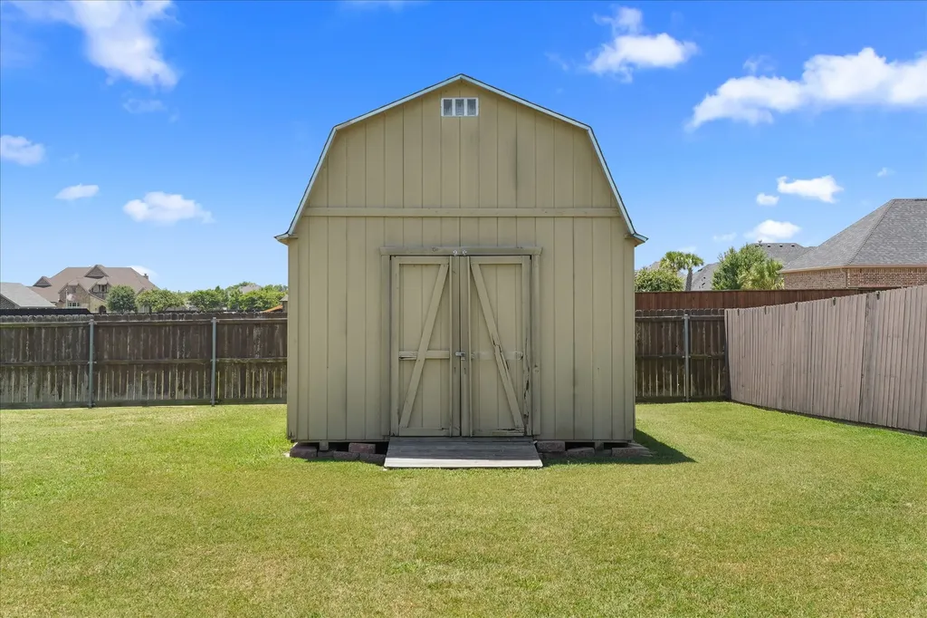 112 Springfield Lane Red Oak TX 75165