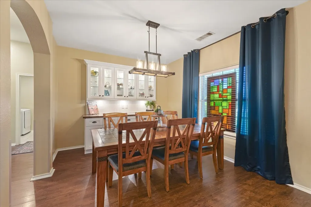 112 Springfield Lane Red Oak TX 75165