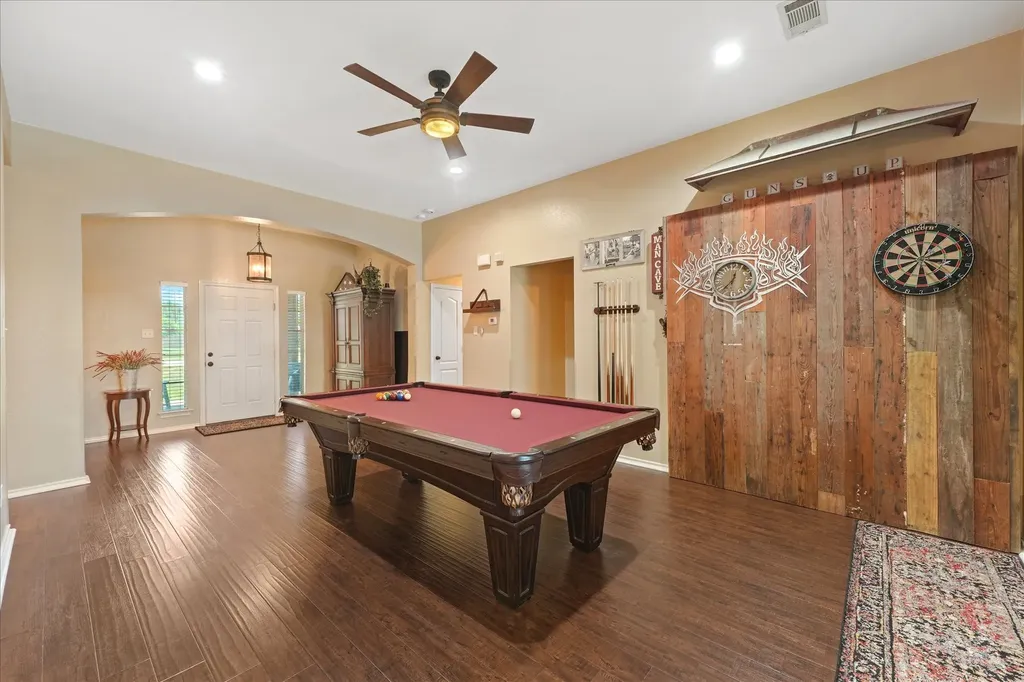 112 Springfield Lane Red Oak TX 75165