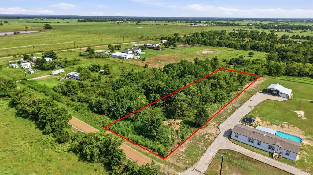1241 Vz County Road 2718 Mabank TX 75147