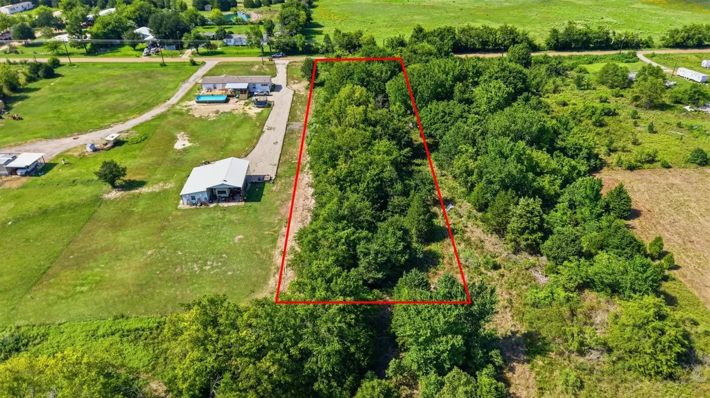 1241 Vz County Road 2718 Mabank TX 75147
