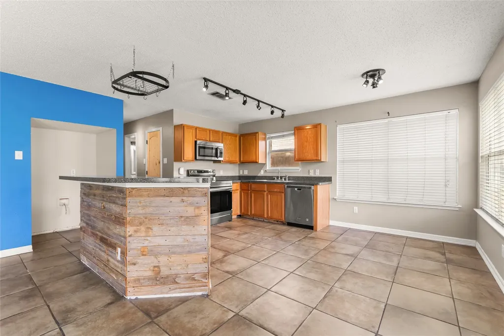 3415 Elmwood Court Sachse TX 75048