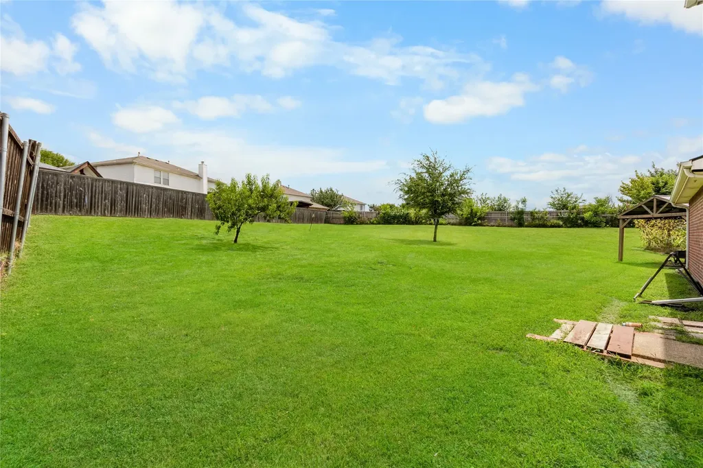 3415 Elmwood Court Sachse TX 75048