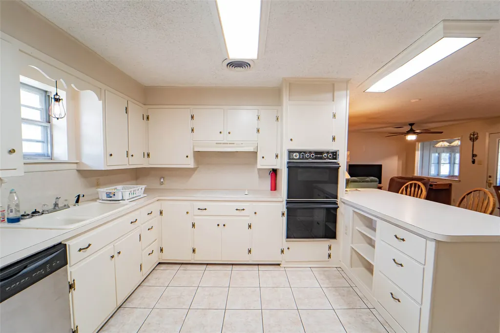 3113 2641 Breckenridge TX 76424
