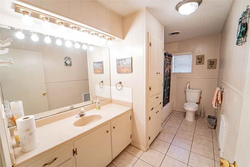 3113 2641 Breckenridge TX 76424