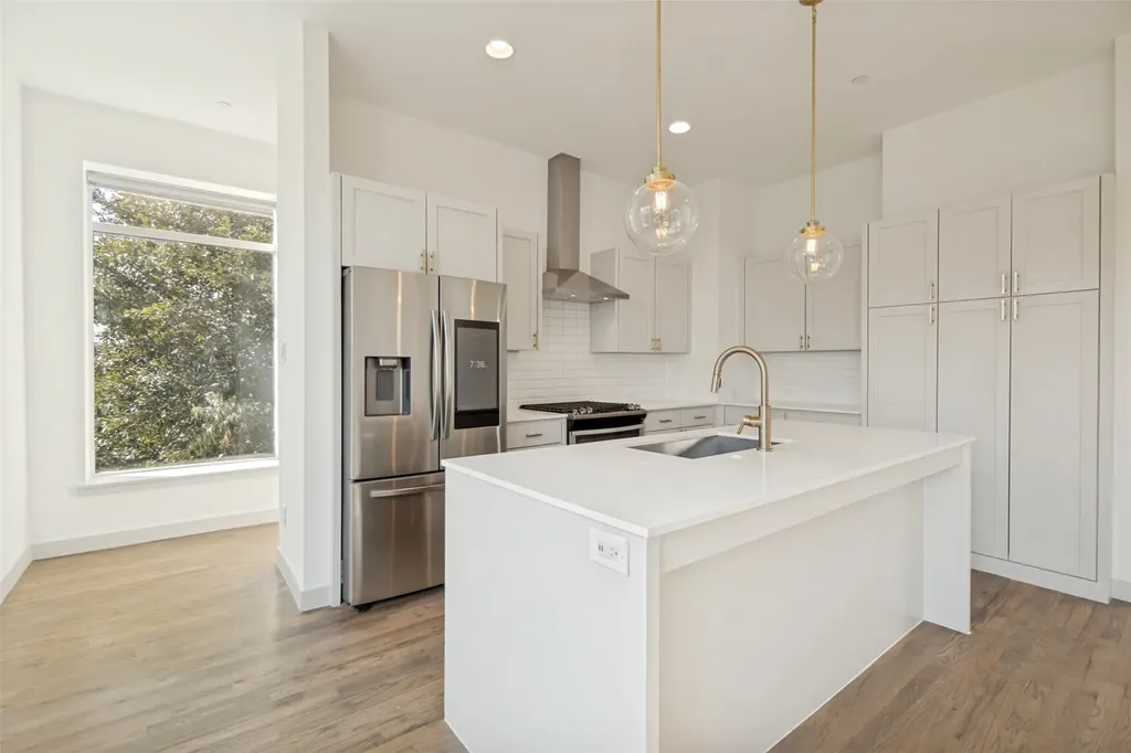 2103 Bennett Avenue Dallas TX 75206