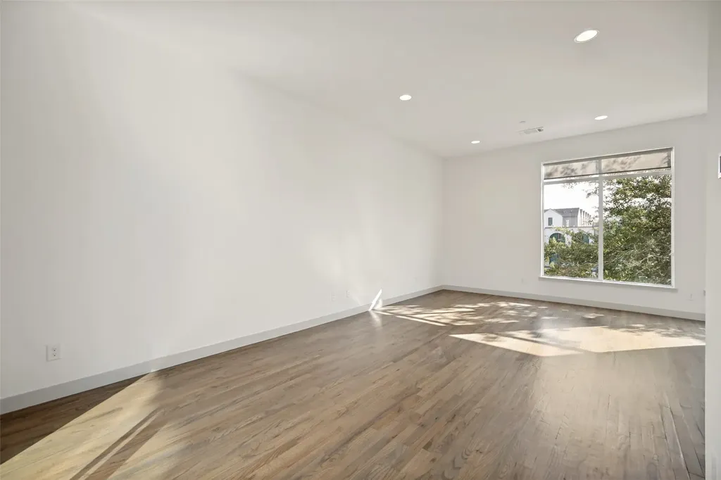 2103 Bennett Avenue Dallas TX 75206