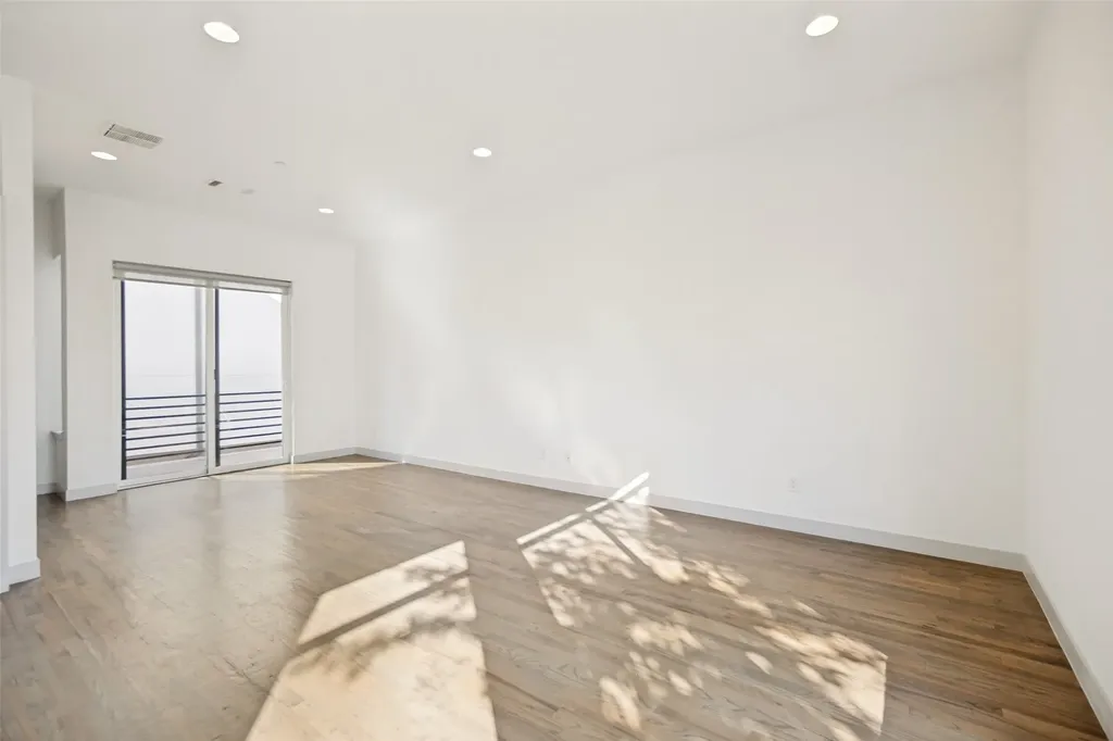 2103 Bennett Avenue Dallas TX 75206