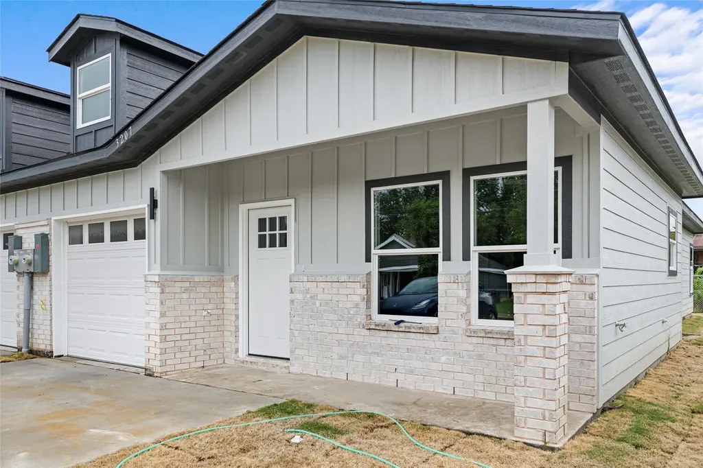 3205 Bourland Street Greenville TX 75401