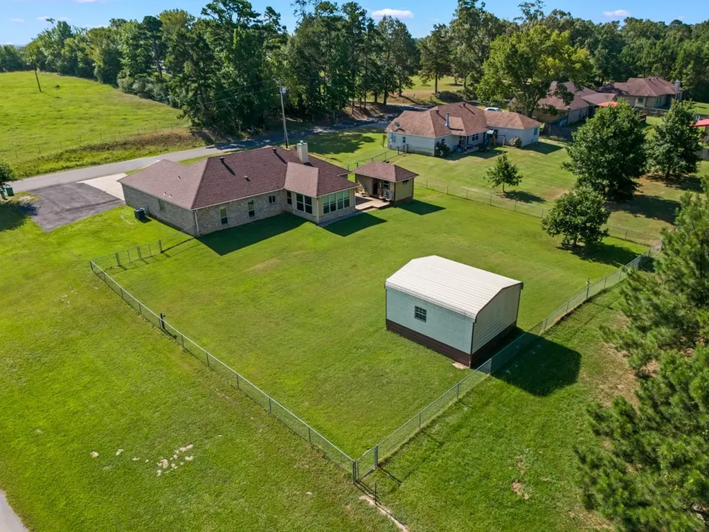 2616 Bob O Link Road Gilmer TX 75645