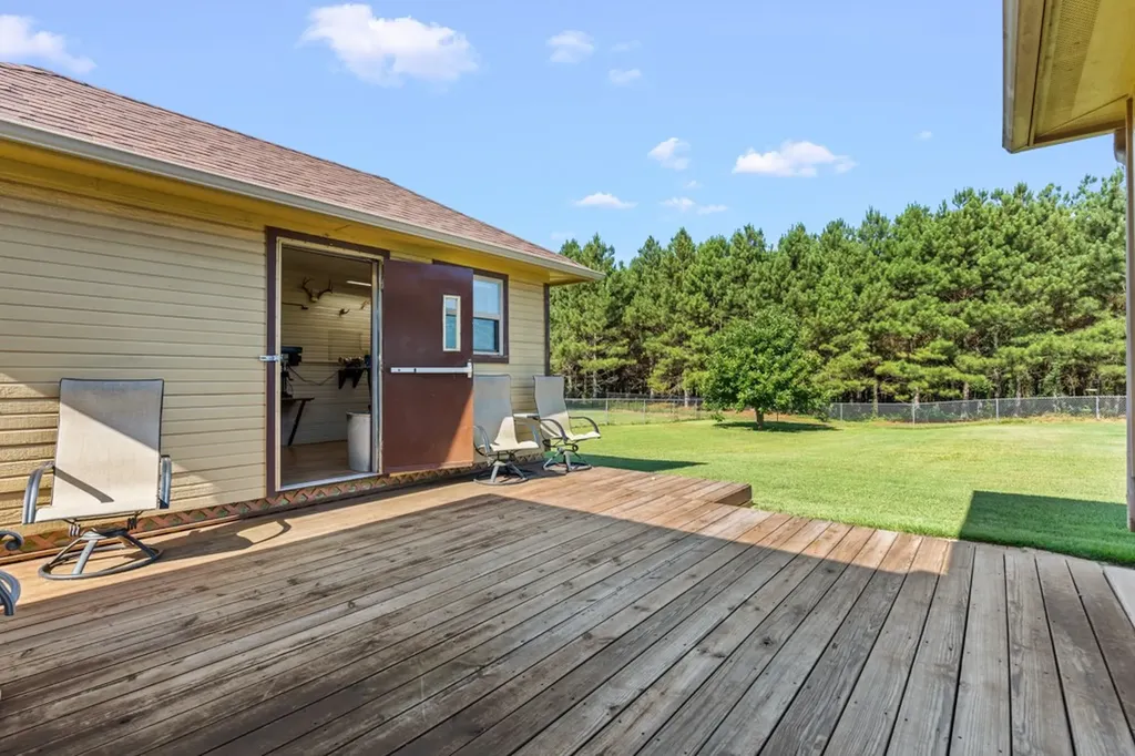 2616 Bob O Link Road Gilmer TX 75645