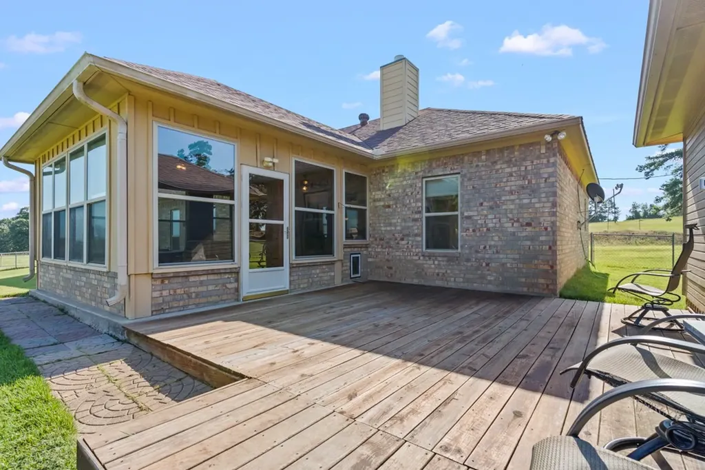 2616 Bob O Link Road Gilmer TX 75645