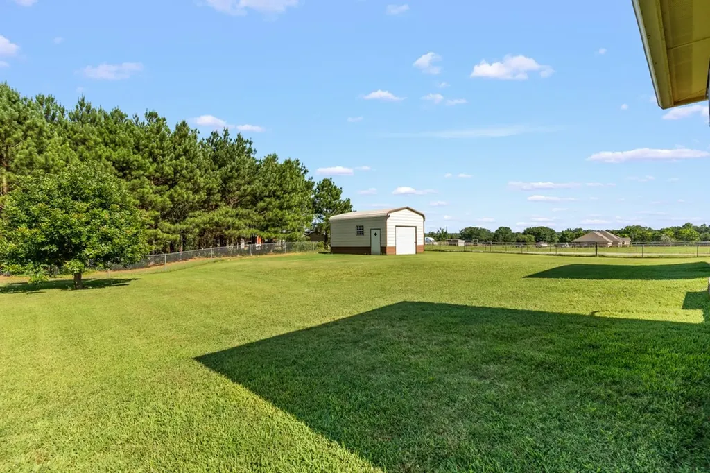 2616 Bob O Link Road Gilmer TX 75645