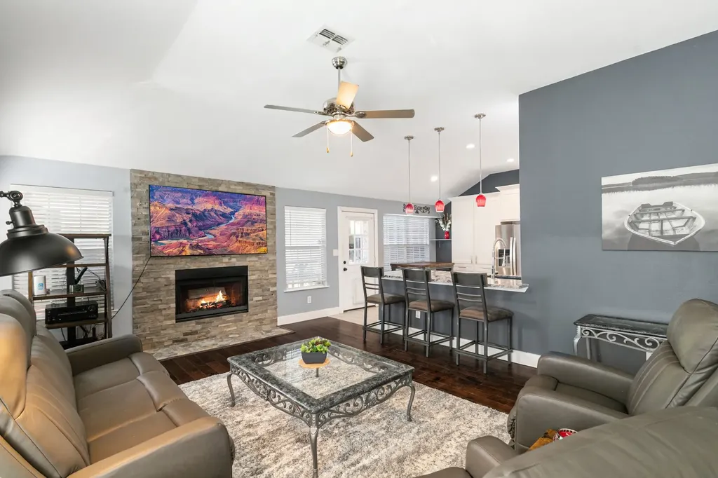 5933 Fox Drive The Colony TX 75056