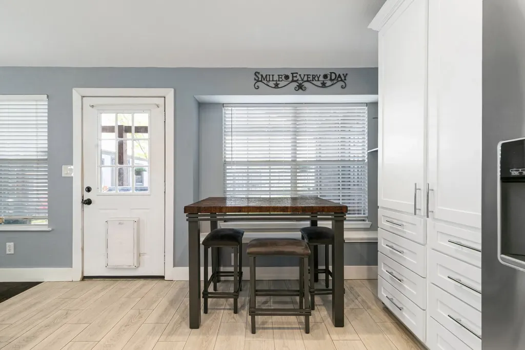 5933 Fox Drive The Colony TX 75056