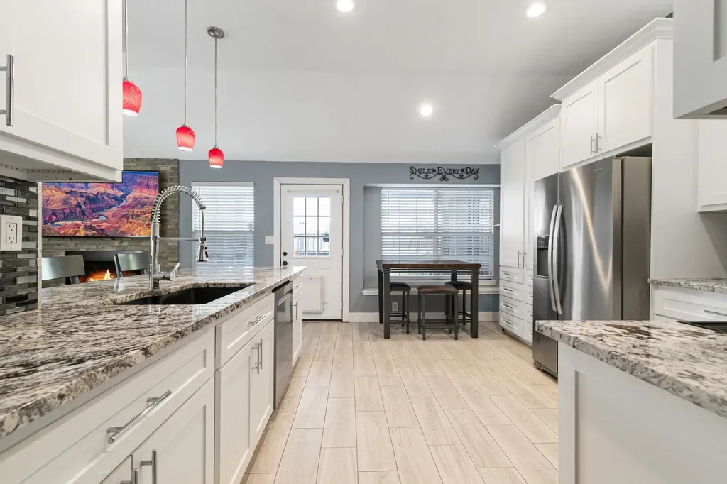 5933 Fox Drive The Colony TX 75056
