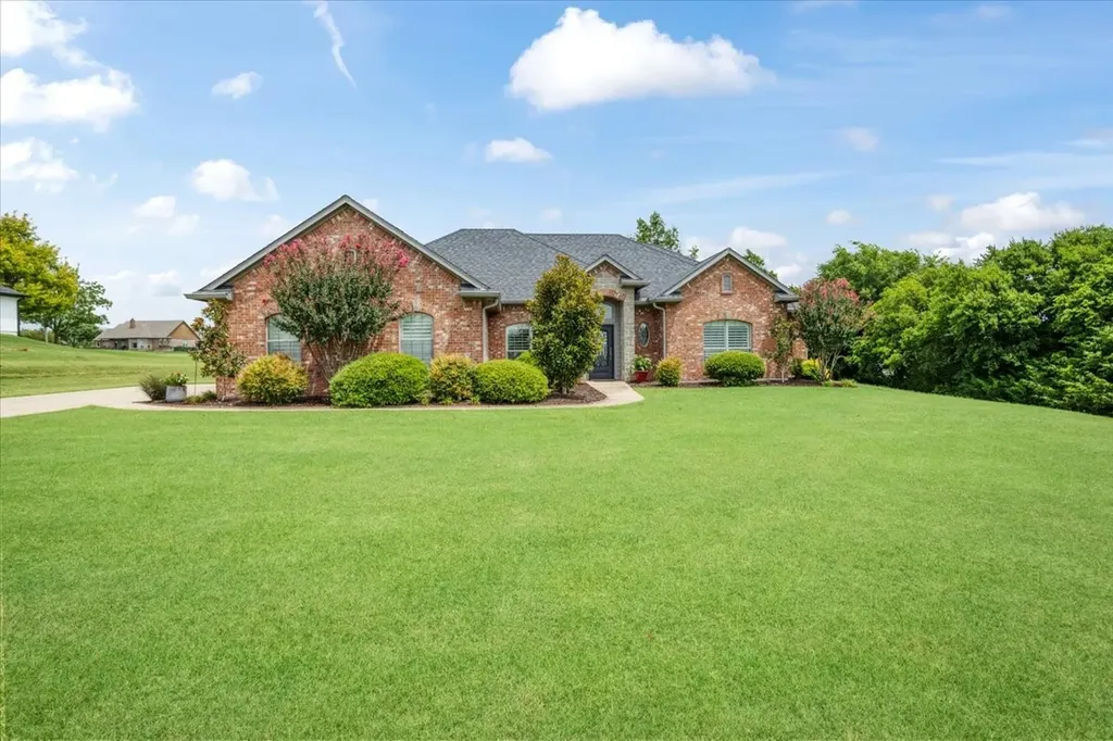 Van Alstyne TX, 146 Derby Drive