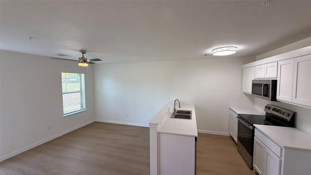 3013 Grey Wolf Circle Denton TX 76209