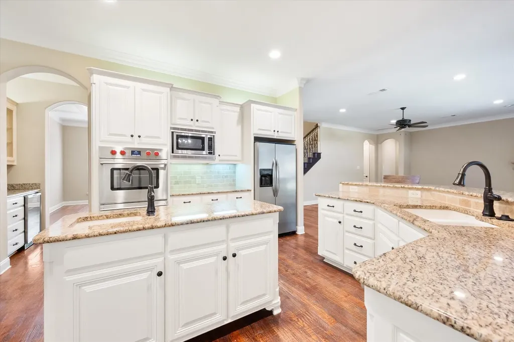 2808 Country Club Road Pantego TX 76013