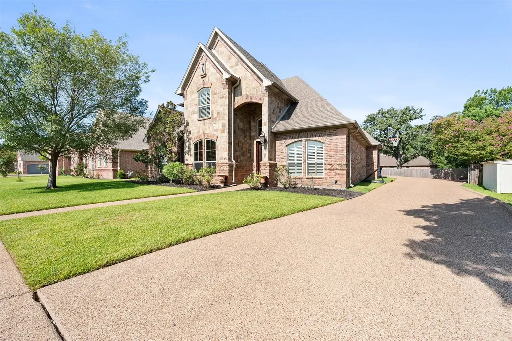 2808 Country Club Road Pantego TX 76013