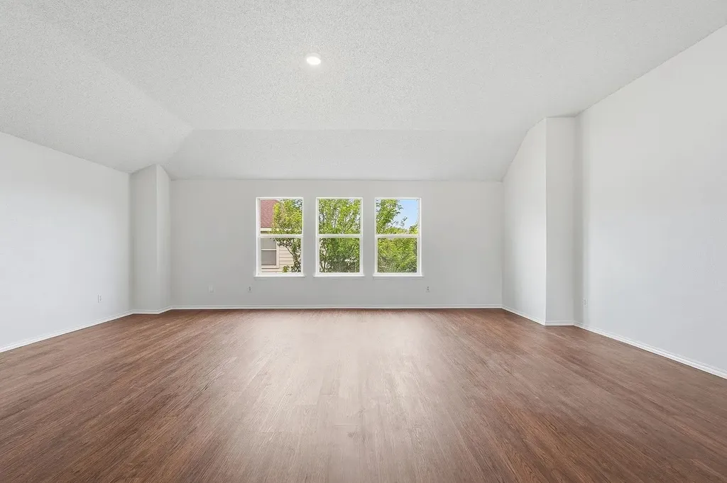 725 Parkford Lane Arlington TX 76001