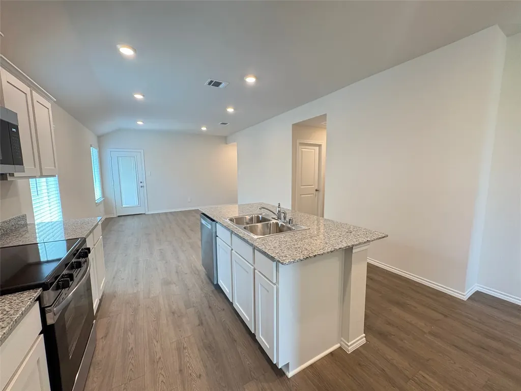 3330 Catamount Drive Sherman TX 75090