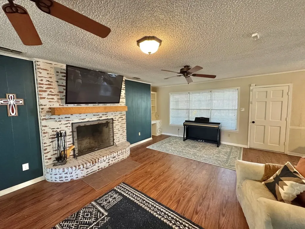 1785 Cypress Lane Canton TX 75103