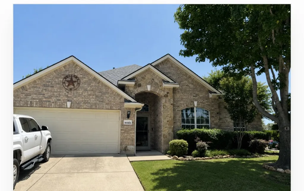 9223 Wild River Drive Arlington TX 76002