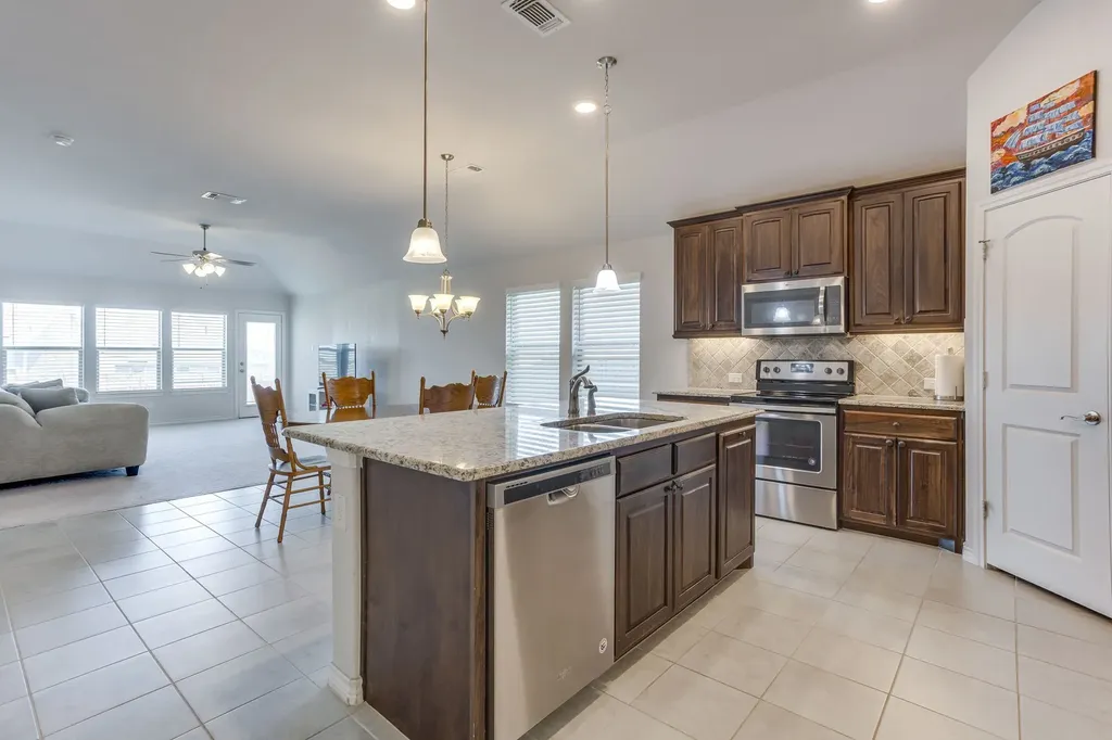 4120 Old Timber Lane Fort Worth TX 76036