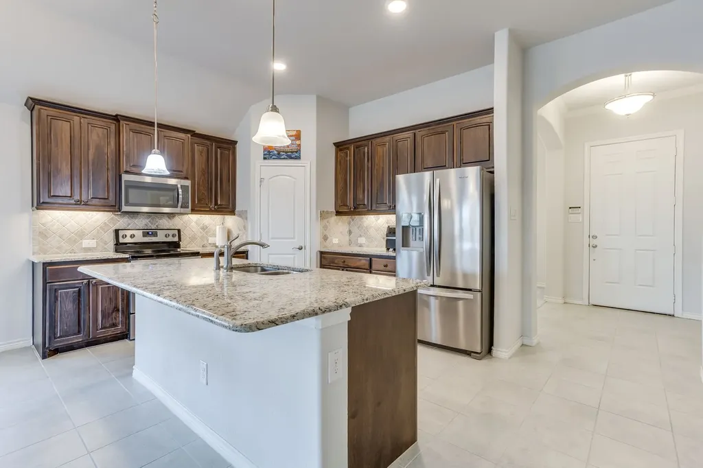 4120 Old Timber Lane Fort Worth TX 76036