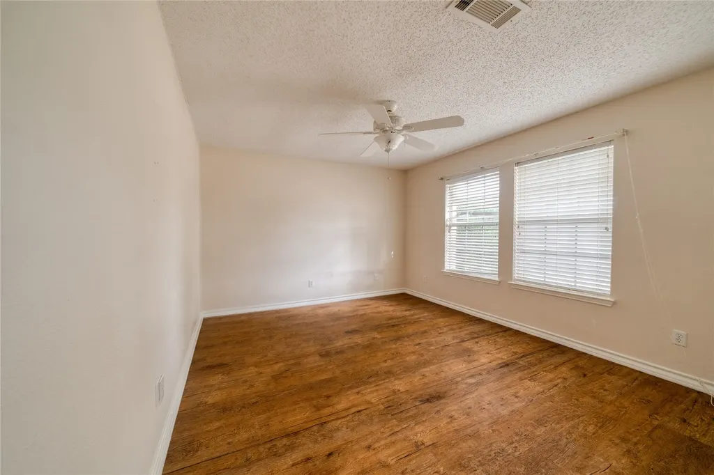 905 Meadowgate Drive Allen TX 75002