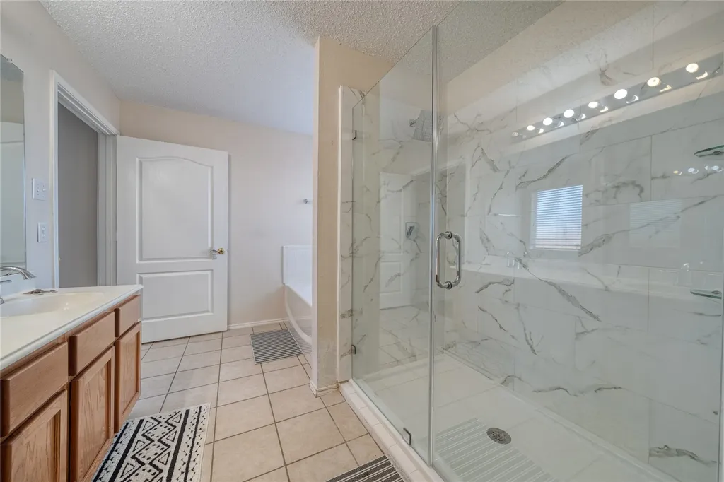 905 Meadowgate Drive Allen TX 75002